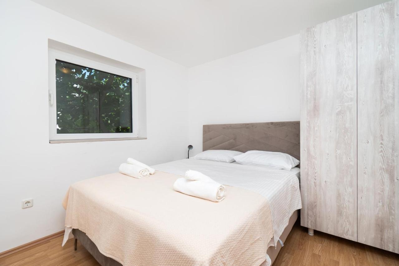 Rimagis Apartments Zaboric Ngoại thất bức ảnh